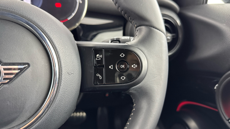 MINI Hatchback 1.5 Cooper Sport Premium 5dr Auto Petrol Hatchback